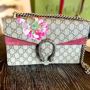 Gucci purse- never used. Was a gift.